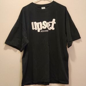Black "Vintage Upset Records T-shirt"